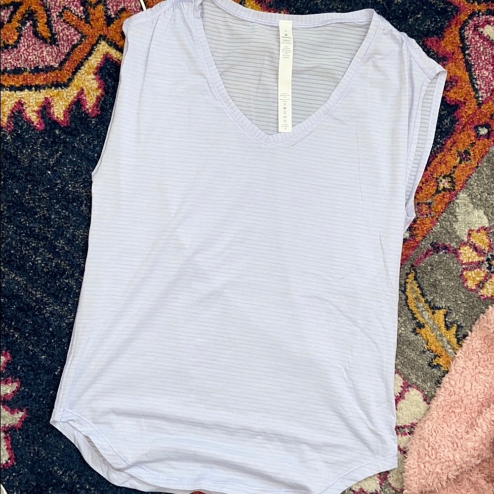 Lululemon workout tank/tee